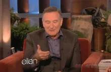 Robin Williams parodiuje Siri - Live your life, you idiot!