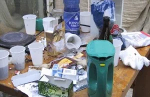 Lokatorka gromadzi śmieci w mieszkaniu. Urzędnicy są bezsilni