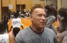 Arnold Schwarzenegger zaatakowany podczas spotkania w RPA [WIDEO