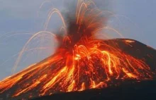 Indonezja - Przebudził się wulkan Gamalama