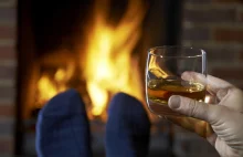 Najnowsze badania mogą zdziwić. Whisky nowym sposobem na przeziębienie?