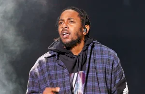 Kendrick Lamar pozwolił białej fance zarapować M.A.A.D. City. I wybuchł skandal