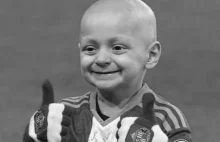 Angielski futbol w żałobie po śmierci 6-letniego Bradley'a Lawery'ego [WIDEO]