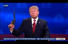Donald Trump strzela podczas debaty