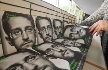 Zyski z książki Edwarda Snowdena muszą trafić do rządu USA