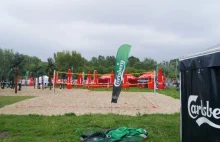 FanCamp na Żoliborzu Euroklapą? Po plaży hula wiatr