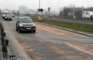 Przejazd w stronę lotniska Wrocław nielegalny. Będzie katastrofa komunikacyjna?