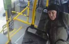 Znalazł w olsztyńskim autobusie kilka tysięcy złotych. Rozpoznajesz go?.