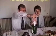Ojciec z synem otwiera szampana, 1997