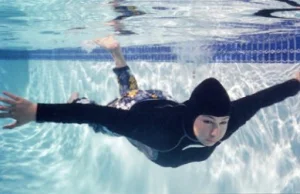 Norweska szkoła dopuściła burkini na zajęciach z pływania