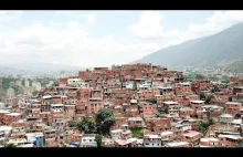 Największe slumsy Wenezueli - Petare