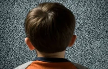 Dziecko a telewizja: oglądanie jest zdrowe, czy nie? Raport naukowców.