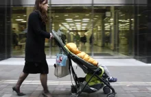 W jednym z najbogatszych krajów świata większość samotnych matek żyje w ubóstwie
