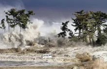 Tsunami masakruje Indonezję. Bilans ofiar ciągle rośnie [MOCNE WIDEO]