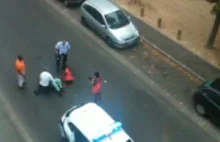 Skandal we Francji! Policjant pobił kobietę [FILM