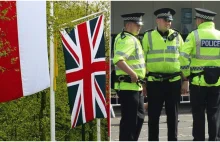 Rasistowski atak w Wielkiej Brytanii: Grupa 30 nastolatków ciężko pobiła Polaka
