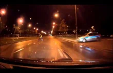 Policjant rzucił latarką w samochód [Warszawa]