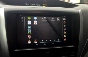 Pewien kierowca zamontował tablet Nexus 7 w Subaru 2008 STi