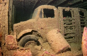 SS Thistlegorm: Divers explore British munitions shipwreck in Egypt