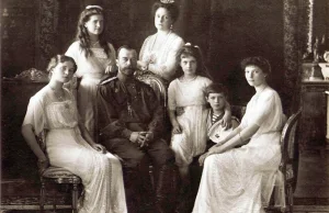 Czy Tatiana Romanowa, córka cara Mikołaja II, rzeczywiście zginęła razem z...