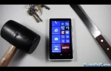 Nokia Lumia 920 Hammer & Knife Scratch Test