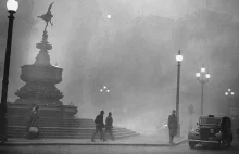 Fotografie z wybuchu wielkiego smogu londyńskiego z 1952 roku