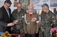 100-latek ppor. Tadeusz Lutak opowiada o swojej służbie w wojsku