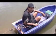 Prosty silnik tajskich poławiaczy krewetek