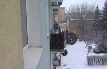 Zamrożone zwłoki bliźniąt na balkonie. Matka zmarła w szpitalu - Iława