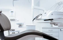 Ponad 7 tysięcy zarzutów dla stomatologa – – Powiat Inowrocławski
