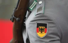 Niemcy: Bundeswehra zwalnia za skrajne poglądy