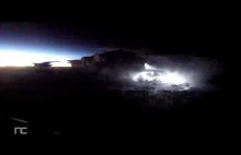 Burza widziana z kokpitu samolotu pasażerskiego