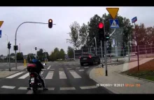 Motocykl vs TIR i reakcja Łódzkiej Policji na wykroczenie.