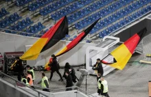 Na stadionie meczu Niemcy - Holandia miały wybuchnąć trzy bomby, 2 w mieście.