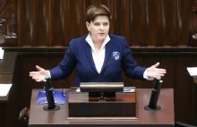 Niespodziewany cios w Szydło. Ksiądz krytykuję wicepremier