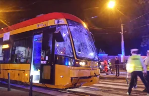 Zderzenie tramwajów na Woli. "Dziewięć osób poszkodowanych...