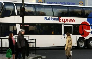 Zakaz sikania dla Polaków na Victoria Station w Londynie.