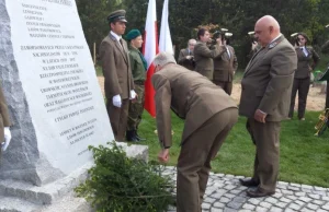 Leśnicy odsłonili pomnik ku czci pomordowanych przez OUN-UPA