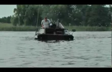 Dynamiczny wjazd do jeziora amfibią BRDM-2