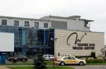 Ponad 100 turystów utknęło na lotnisku w Gdańsku. Mieli lecieć do Bułgarii