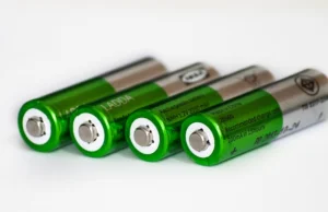 Przypadkowo wynaleziona bateria może działać nawet 400 lat!