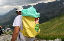 Tatry w śmieciach. Szlaki będzie sprzątać niemal 5 tys. wolontariuszy.