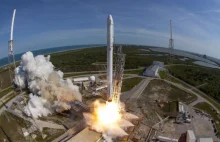 SpaceX opublikowało zdjęcia z ostatniego startu i lądowania rakiety Falcon 9