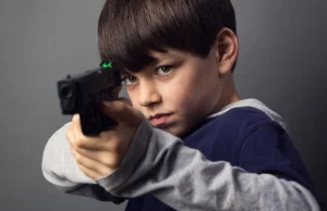 Iowa przyjęła ustawę, która zezwala na posiadanie broni palnej przez... dzieci