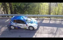 Wypadek na Rajdzie Dolomitów 2017 - Siła uderzenia wyrywa silnik z Renault Clio