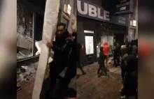 Bruksela: Imigranci splądrowali ulicę z drogimi sklepami. Potężne straty