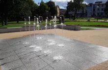 Miasto zapłaciło krocie za fontannę.
