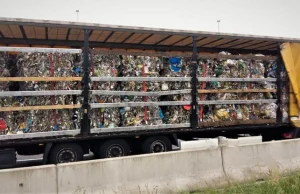 Trzy nielegalne transporty z Niemiec i Włoch, 70 ton niebezpiecznych odpadów.
