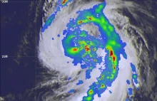 Odwołane dziesiątki lotów.Tajfun Jongdari zbliża się do Japonii
