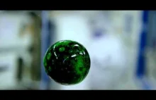 Kolorowa kropla na stacji kosmicznej 4K Video